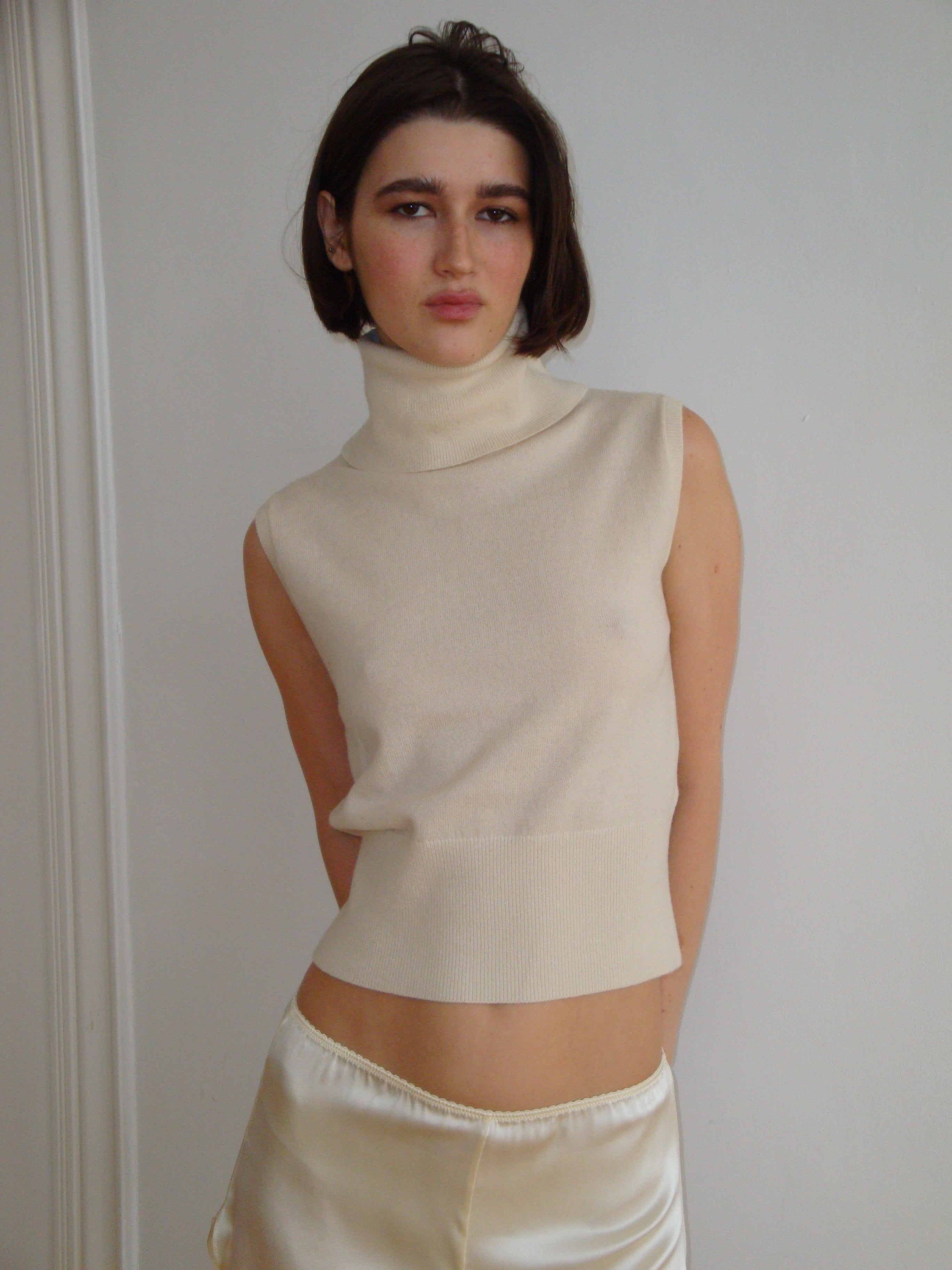 ☆☆雪☆☆Deuxieme dignity sleeveless 雪Deuxieme dignity sleeveless SLEEVELESS TOP TC – collection